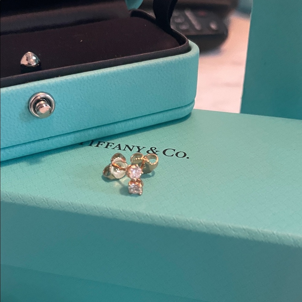 Tiffany & Co. Rose Gold Stud Earrings with Blue Box New Never Used